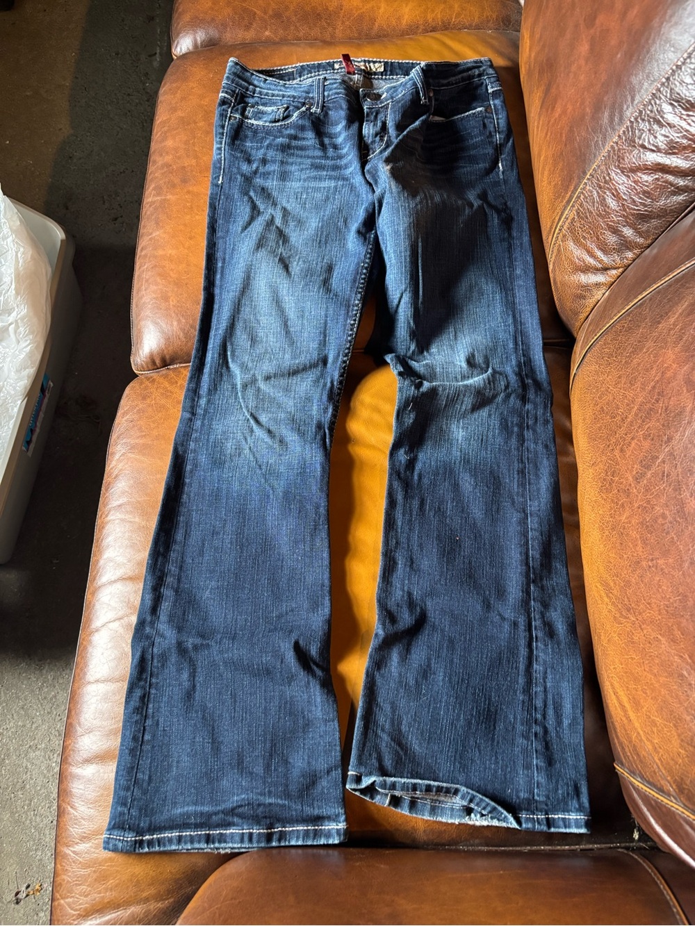 Dark Wash Flared BKE MADISON Jeans Classic Indigo Blue SZ 30/31